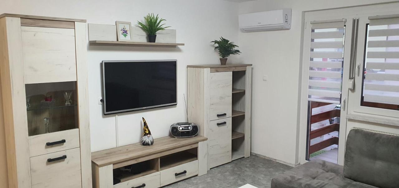 בוהין Apartma Sivi Zako מראה חיצוני תמונה